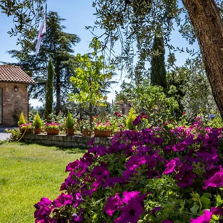 Semesterbostad Mikipong *